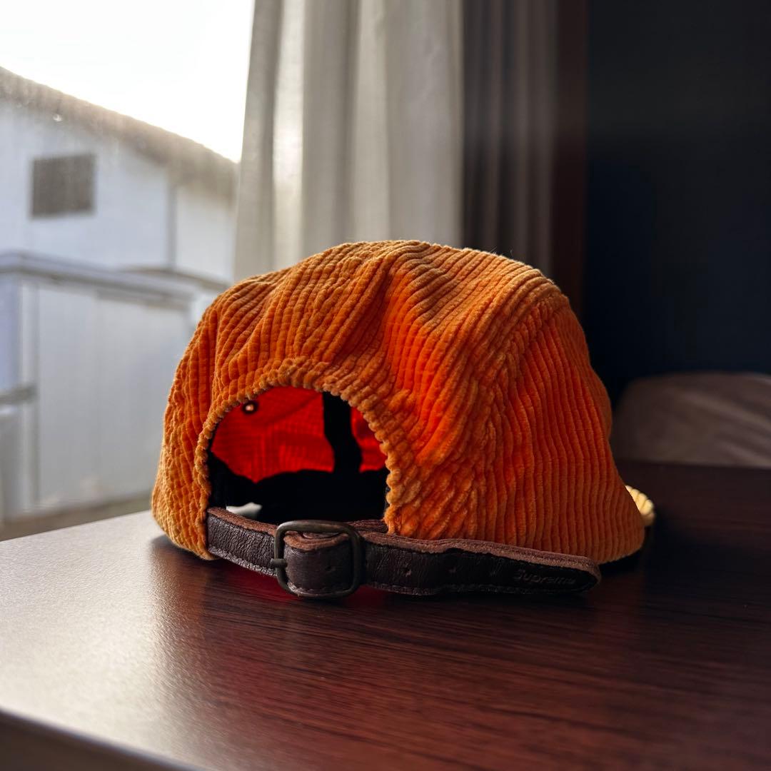 オレンジ コーデュロイ素材 Supremeキャップ