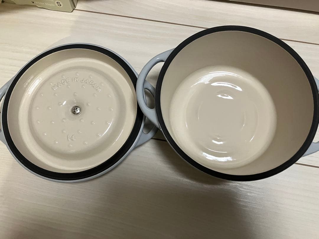 新品未使用　Vermicular グレー ミルクパン 蓋付き　鍋敷きセット