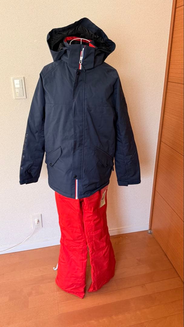 フェニックススキーウェア 上下セット（160cm）