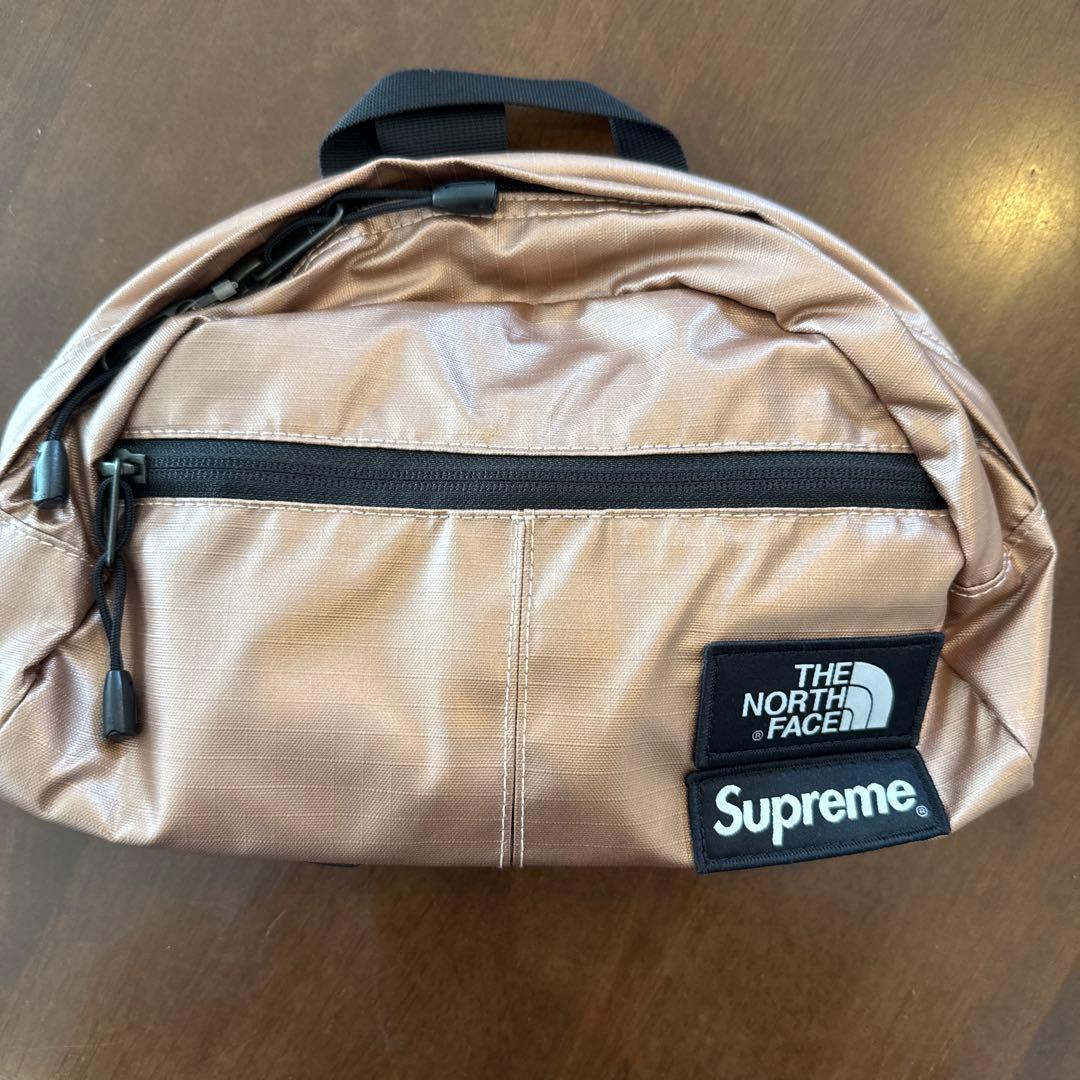 THE NORTH FACE Supreme ボディバッグ