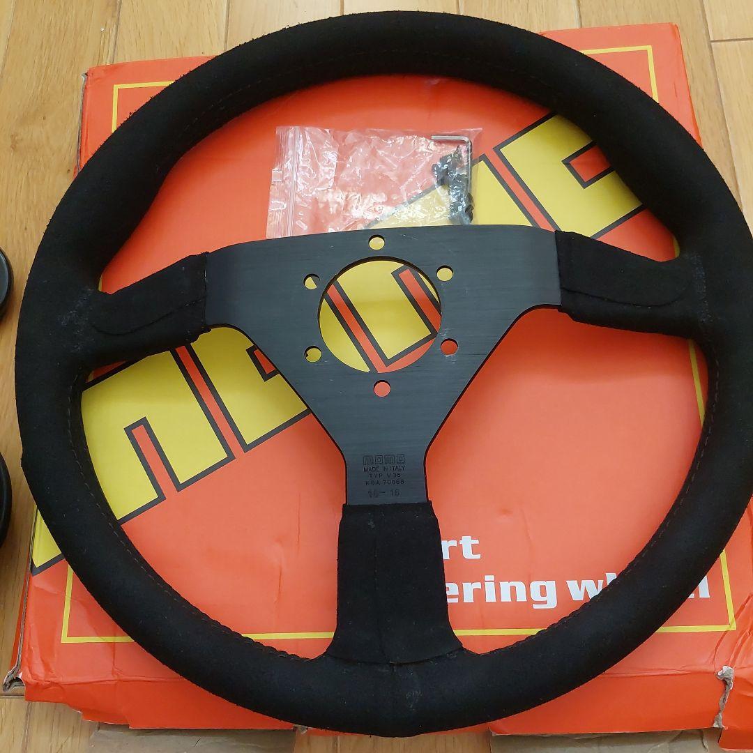 momo スエード ステアリング 350mm　ホンダビート用ボス付き