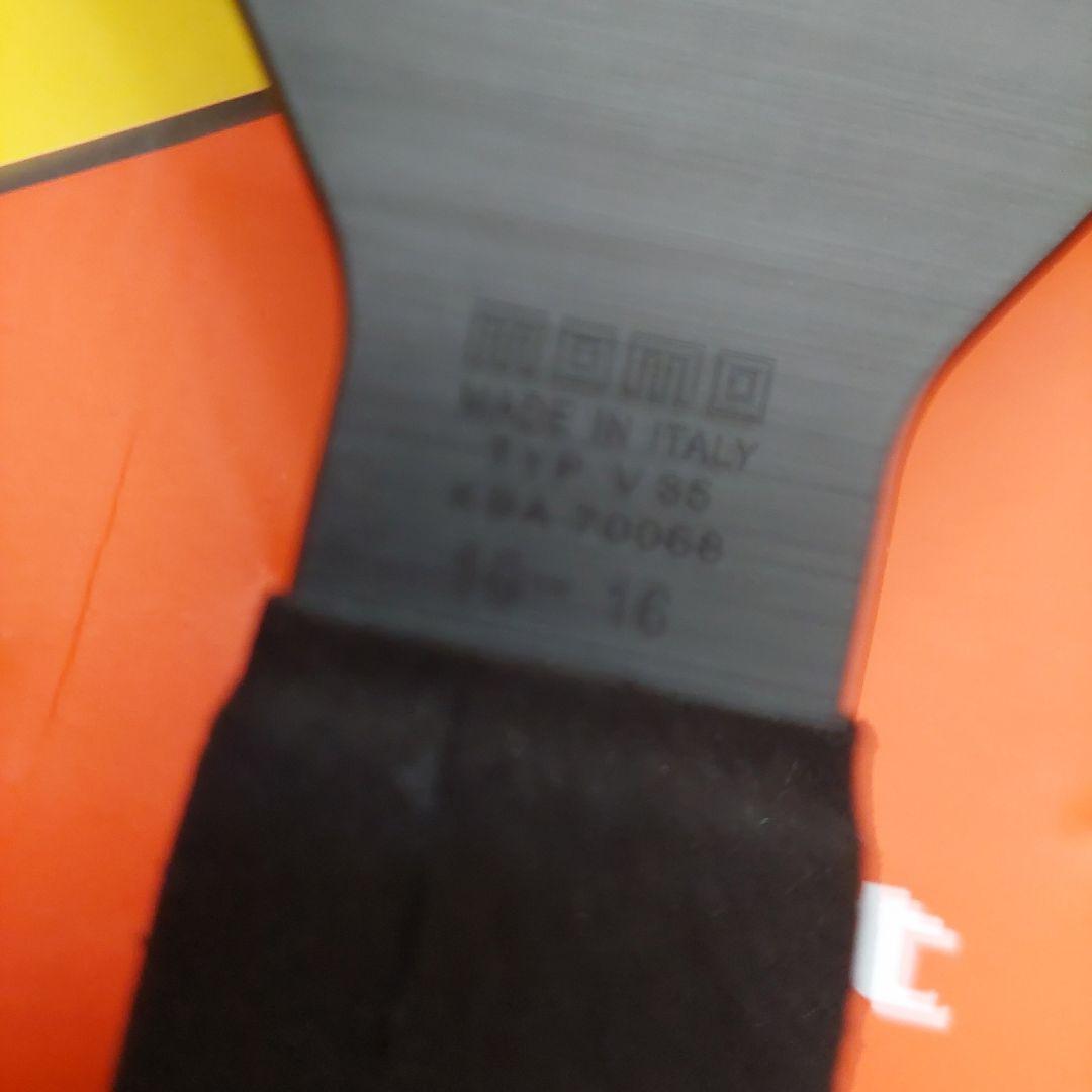 momo スエード ステアリング 350mm　ホンダビート用ボス付き