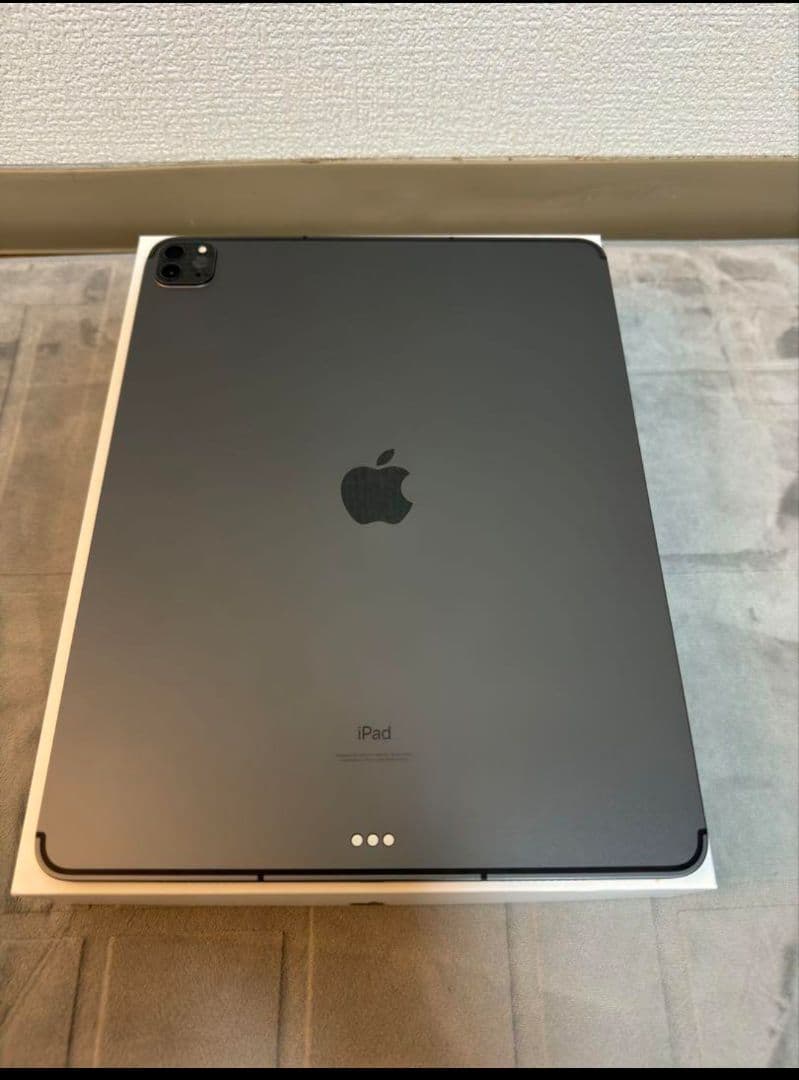 iPad Pro 12.9インチ スペースグレー 元箱、充電器付き