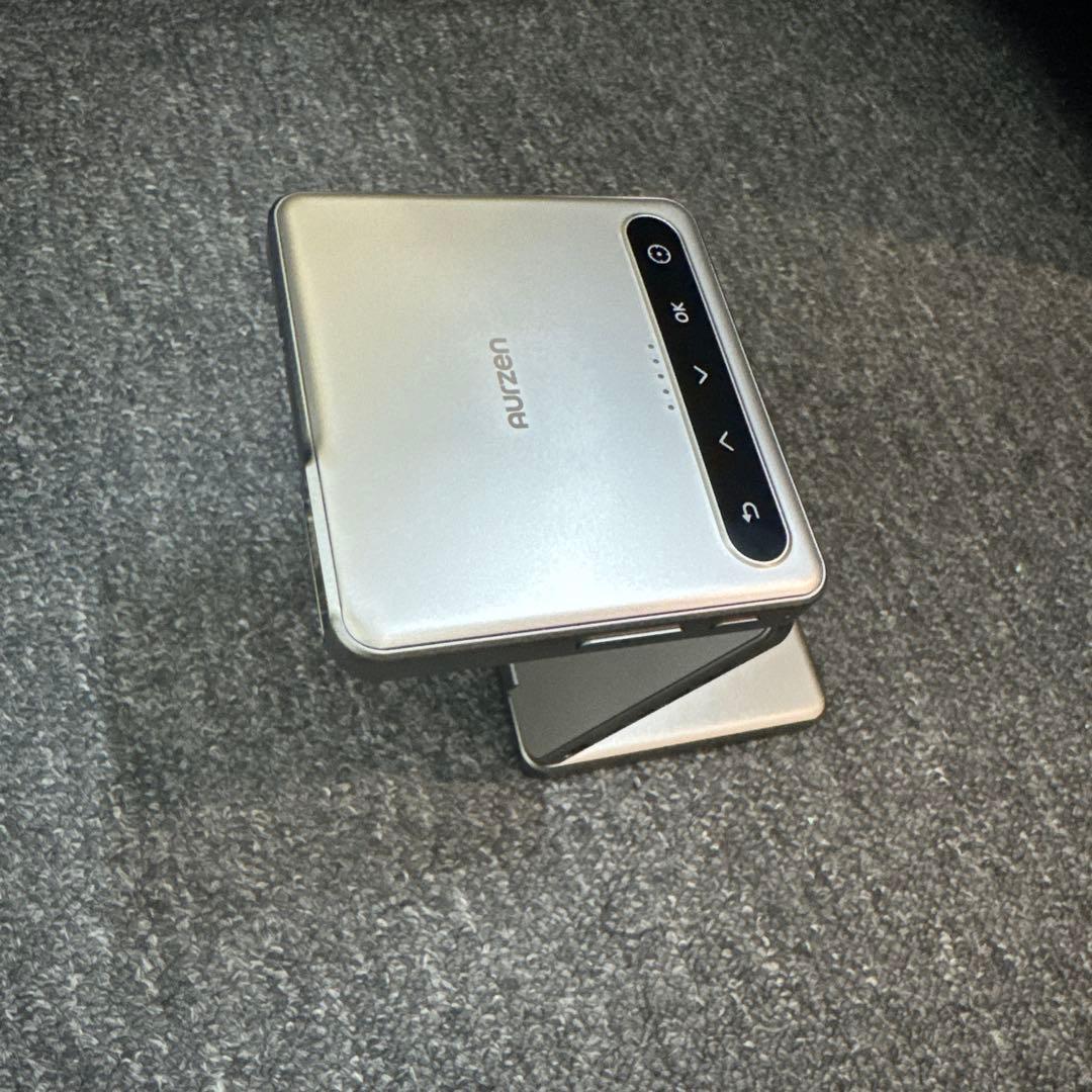 Aurzen ZIP 超ポータブルプロジェクター