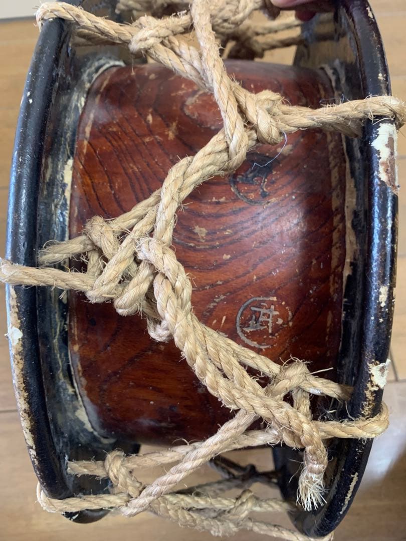 和楽器　和太鼓　締太鼓 　現状品　W36.5cm しめ太鼓 台座 バチ セット