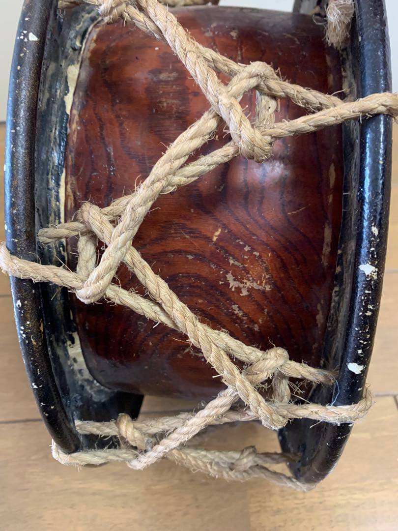 和楽器　和太鼓　締太鼓 　現状品　W36.5cm しめ太鼓 台座 バチ セット