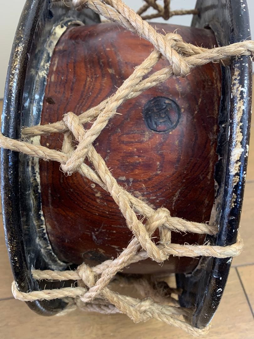 和楽器　和太鼓　締太鼓 　現状品　W36.5cm しめ太鼓 台座 バチ セット