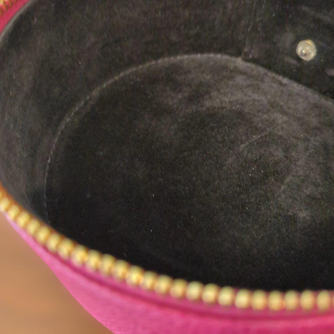 シャネル　キャビアスキンジュエリーポーチ！！