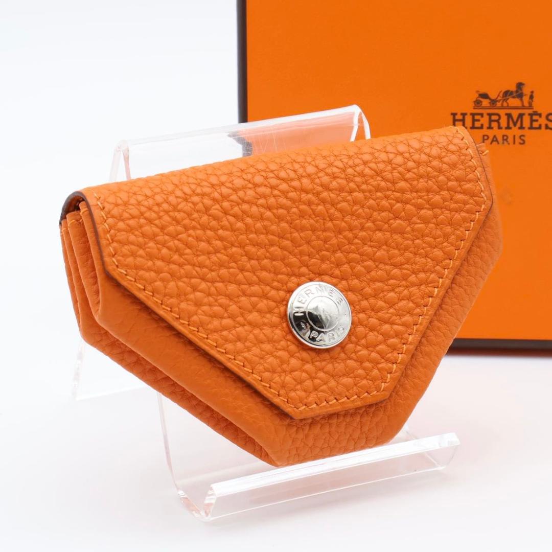 【未使用級】HERMES ルヴァンキャトル　トリヨン　ケース　オレンジ