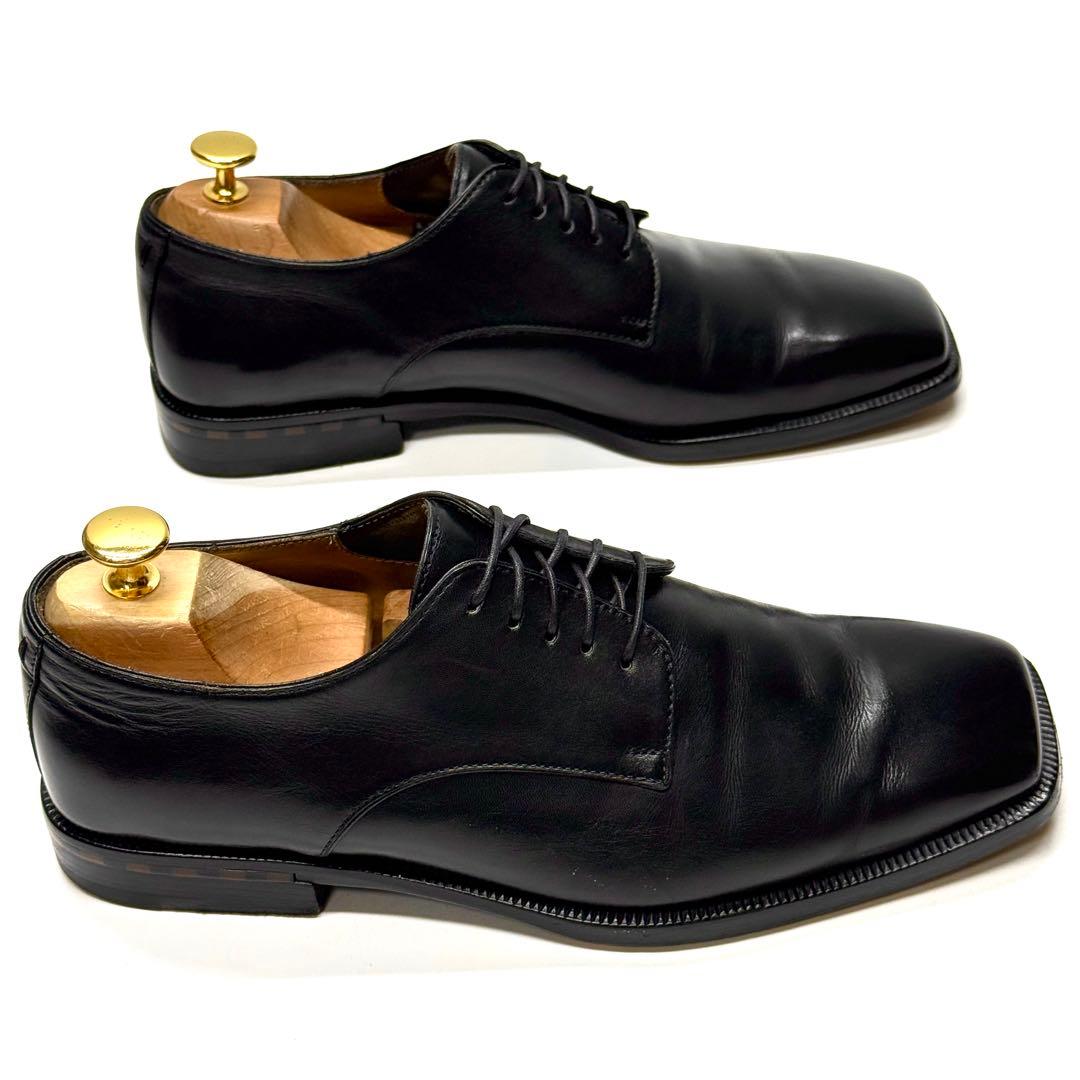 LOUIS VUITTON プレーントゥ モード スクエアトゥ イタリア製 本革