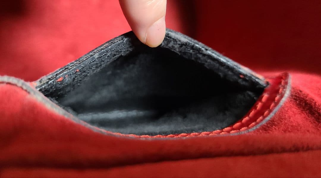 【美品】ルイヴィトン　エピ　カンヌ　レッド ※収納ケース、鍵付き