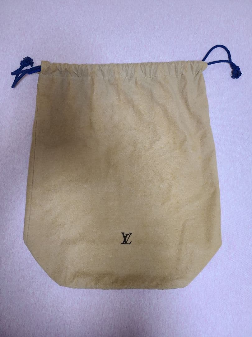 【美品】ルイヴィトン　エピ　カンヌ　レッド ※収納ケース、鍵付き