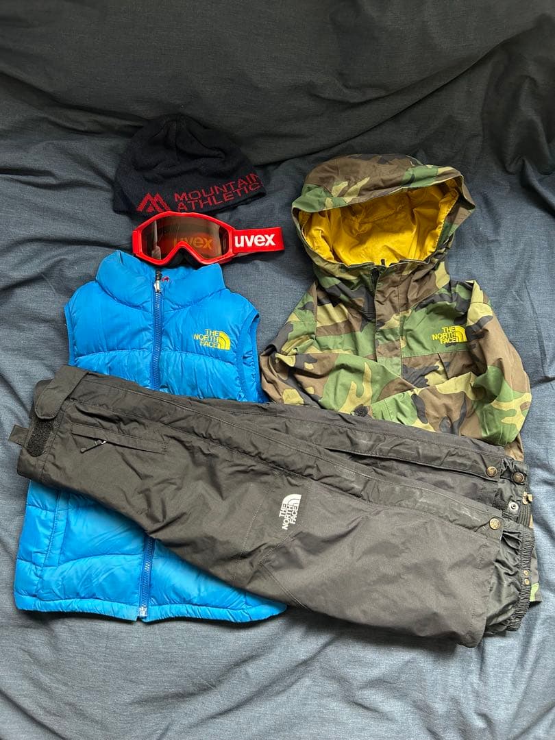 ぴ*ー様 The North Face 子ども用スキーウェアセット