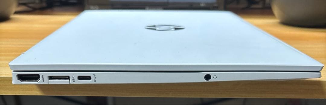 HP Pavilion Aero Laptop 13-be 13.3インチ