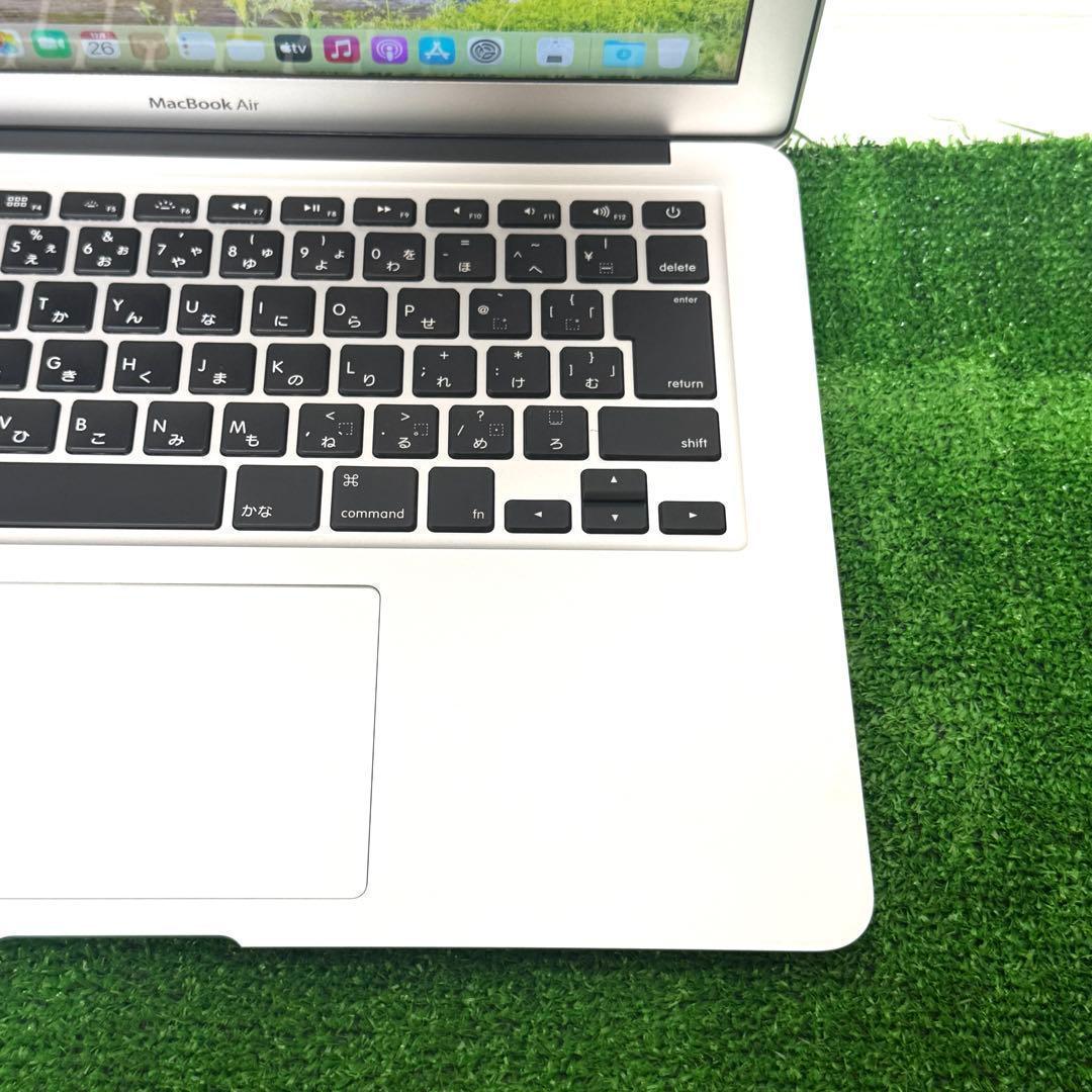 MacBook Air 13インチ Core i5 8GB SSD256GB
