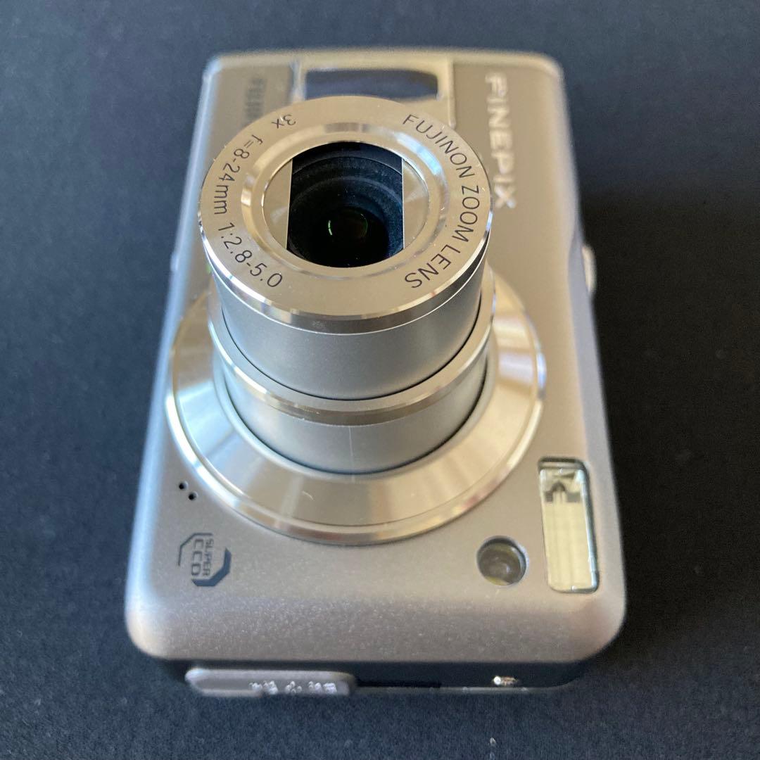 【美品】FUJIFILM FINEPIX F31fd CCDセンサー シルバー