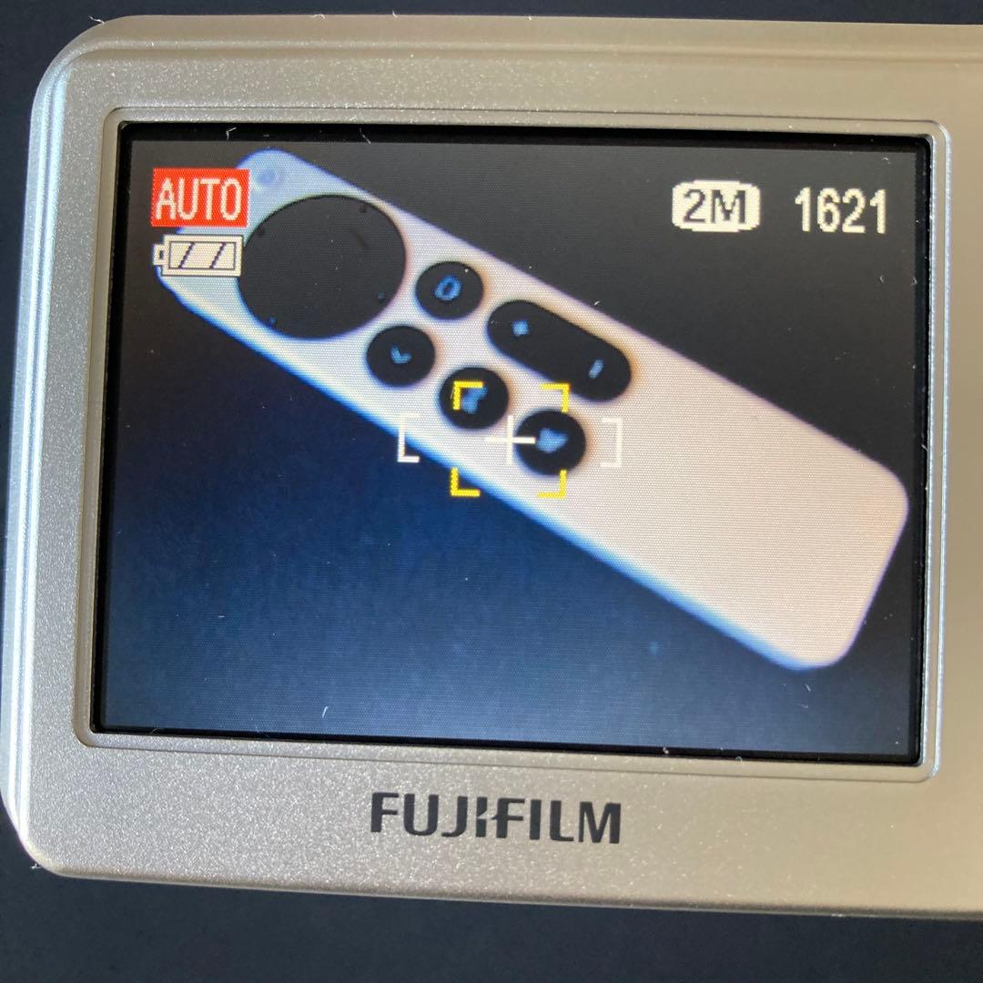 【美品】FUJIFILM FINEPIX F31fd CCDセンサー シルバー