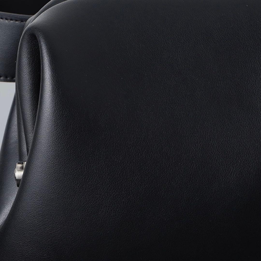 osoi mini brot bag ブラック