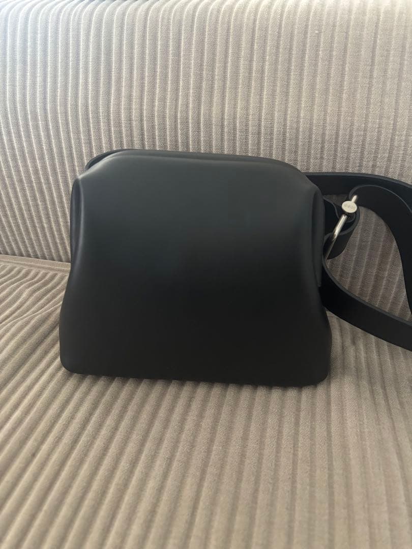 osoi mini brot bag ブラック