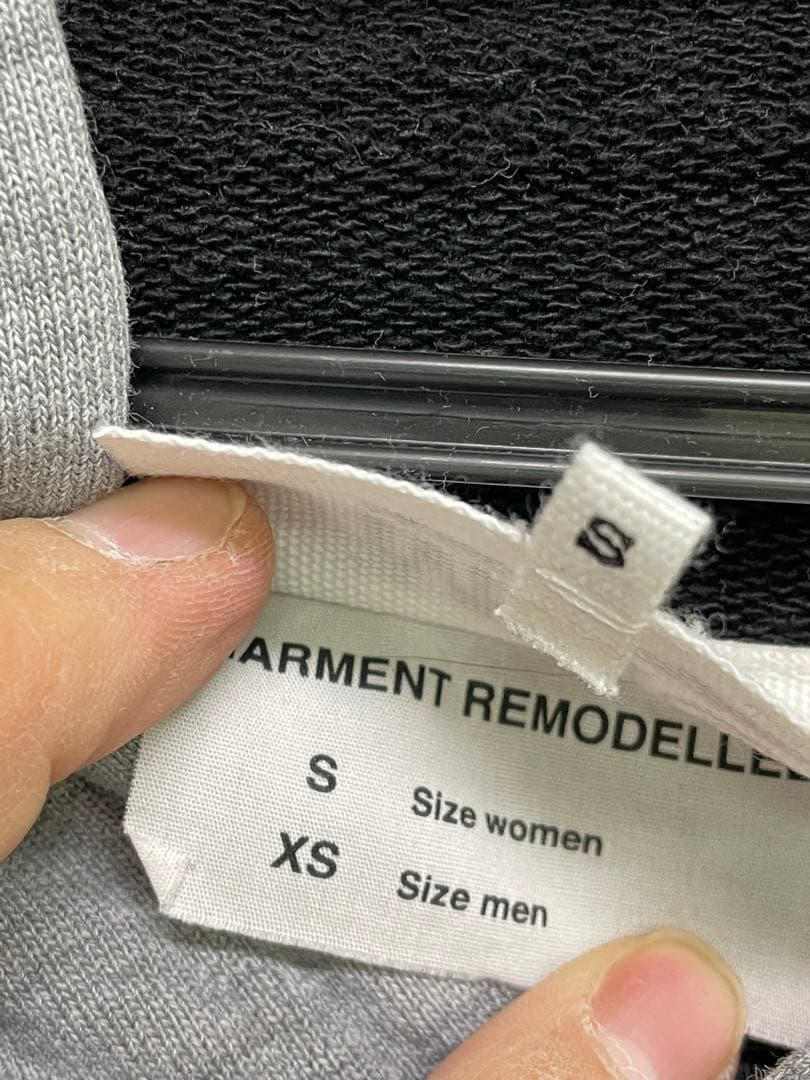 美品　MM6 Maison Margiela フード付きパーカー ユニセックス