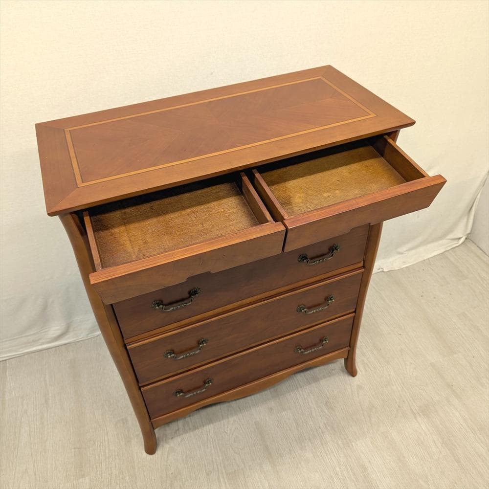 リビングチェスト　タンス　箪笥　チェスト　ハイチェスト　収納　整理　クラッシック