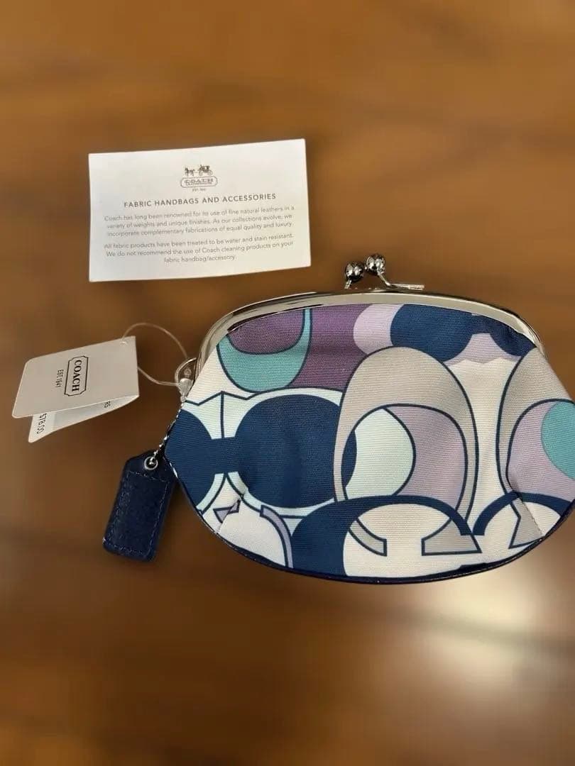 COACH コーチ がま口ケース　デイジー・スカーフ・プリント