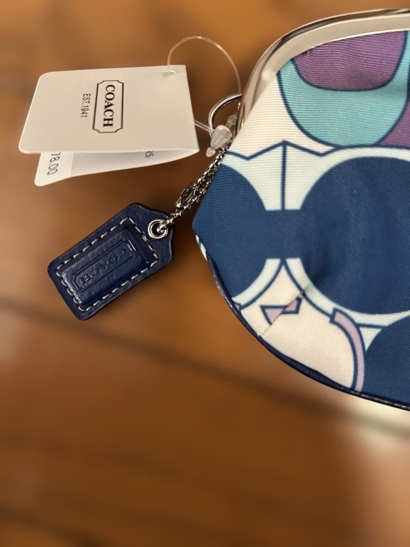 COACH コーチ がま口ケース　デイジー・スカーフ・プリント