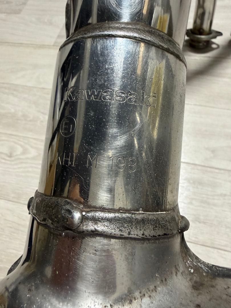 Z900RS 2BL 純正マフラーサイレンサー　エキゾーストパイプ　ヒートガード