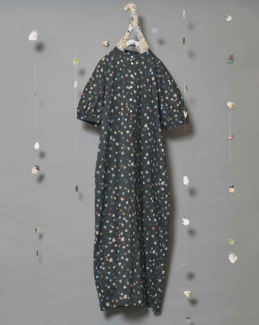 l'atelier du savon /ちぎりいちごプリントワンピース/タグ付き