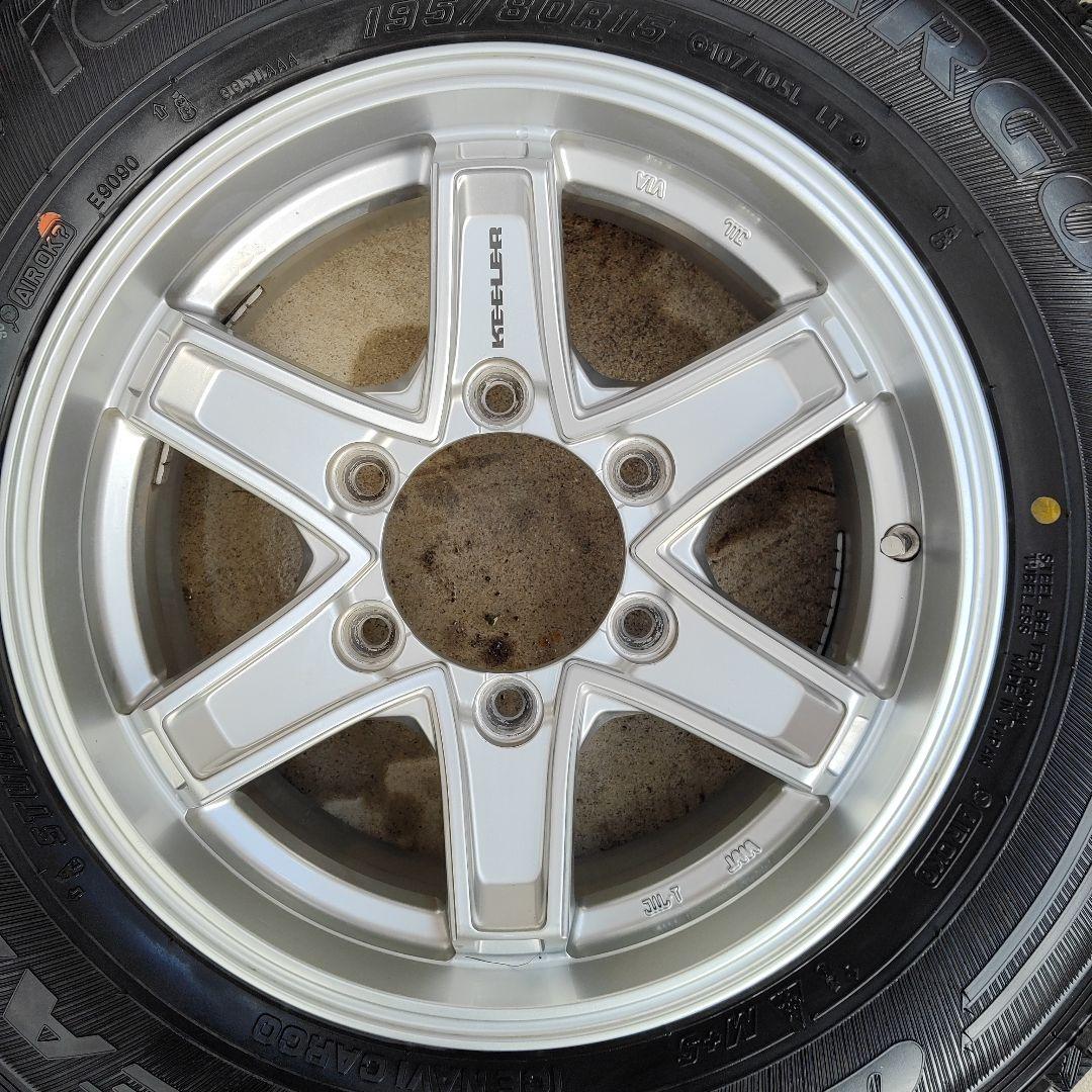 ハイエース KEELER 15インチ スタッドレスタイヤホイール4本セット