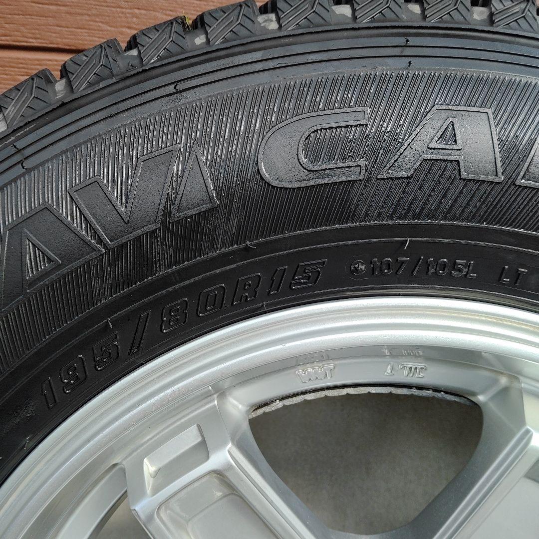 ハイエース KEELER 15インチ スタッドレスタイヤホイール4本セット