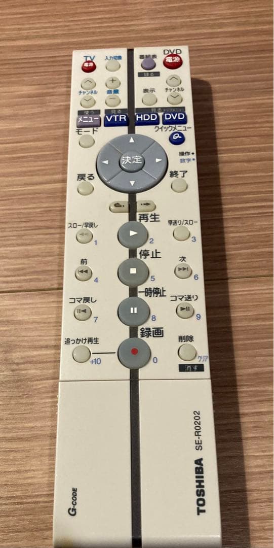 TOSHIBA VHS/DVD/HDD ビデオデッキ AK-V100 動作確認済