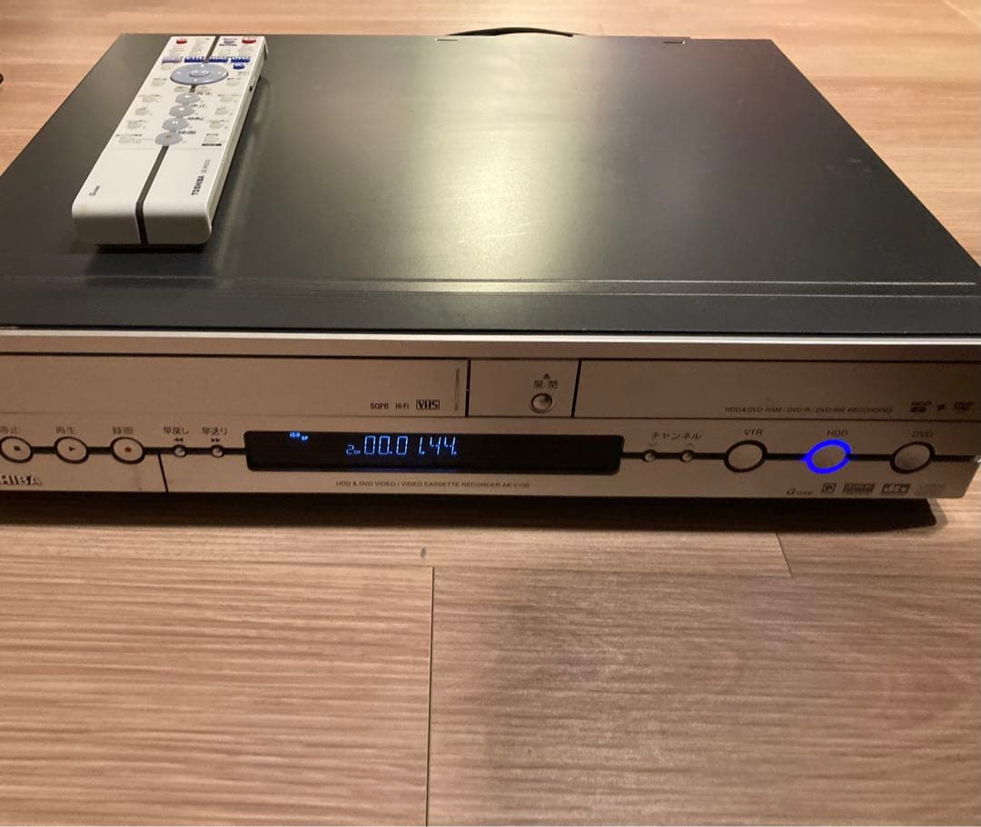 TOSHIBA VHS/DVD/HDD ビデオデッキ AK-V100 動作確認済
