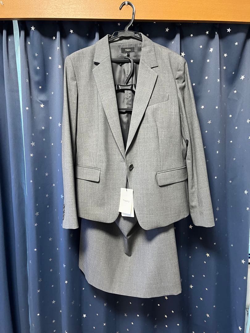 ゲリラセール⭐️大きいサイズ⭐️Theory スーツ　サイズ14 チャコールグレー