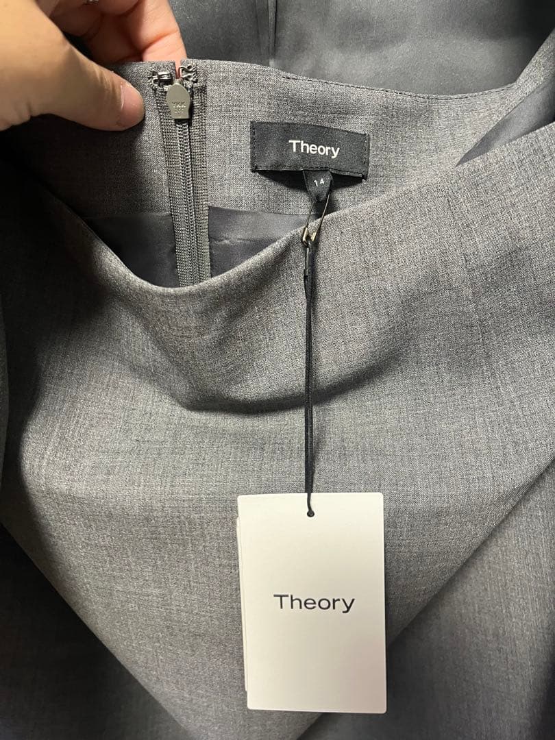 ゲリラセール⭐️大きいサイズ⭐️Theory スーツ　サイズ14 チャコールグレー