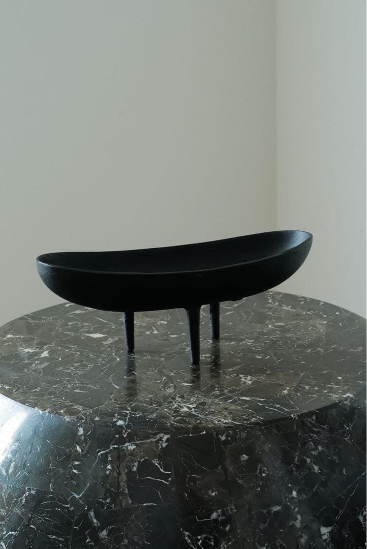 南部鉄器　三本足