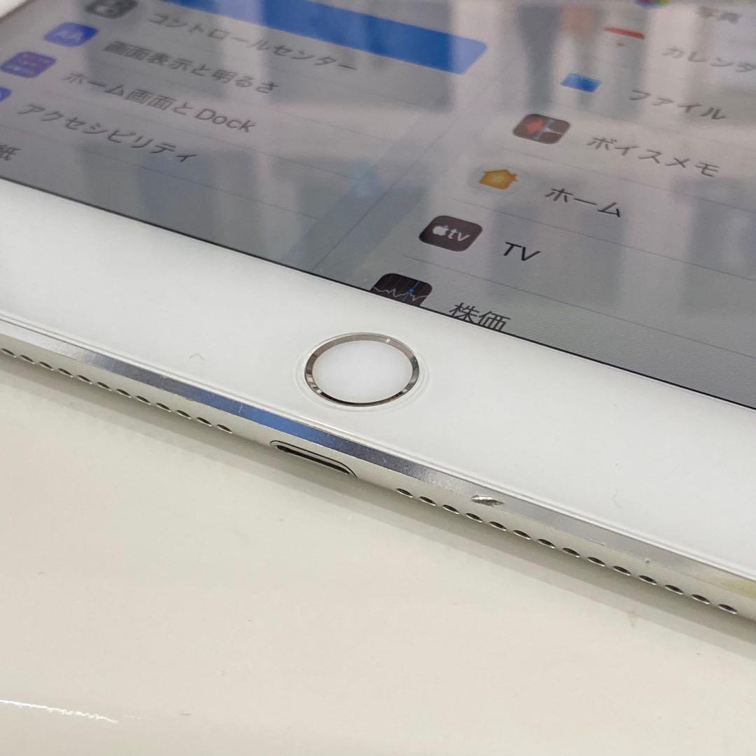 Apple iPad Air 2 MGLW2J/A 16GB シルバー E42