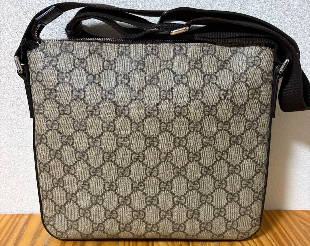 【美品】GUCCI ショルダーバッグ ベージュ/ブラウン