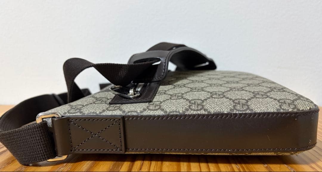 【美品】GUCCI ショルダーバッグ ベージュ/ブラウン