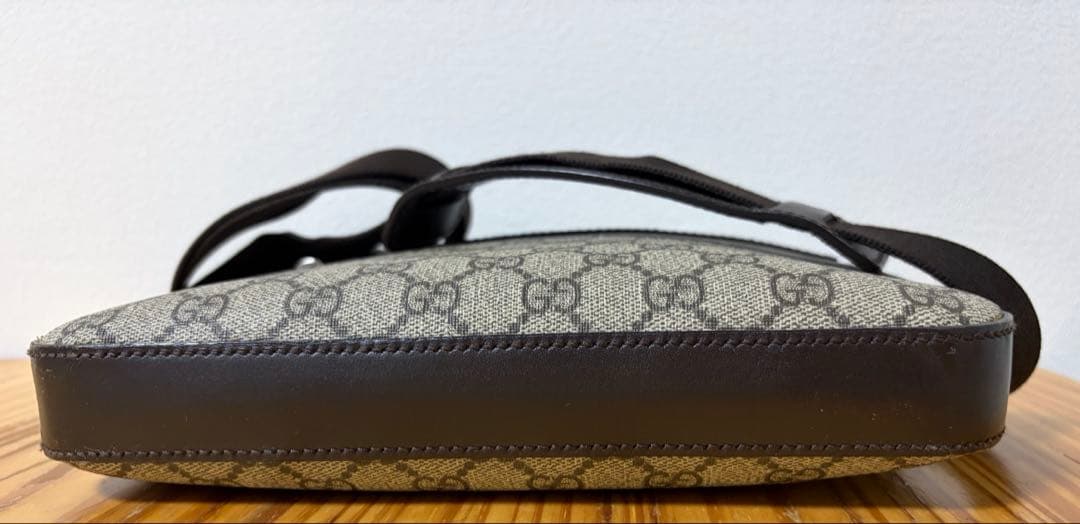 【美品】GUCCI ショルダーバッグ ベージュ/ブラウン