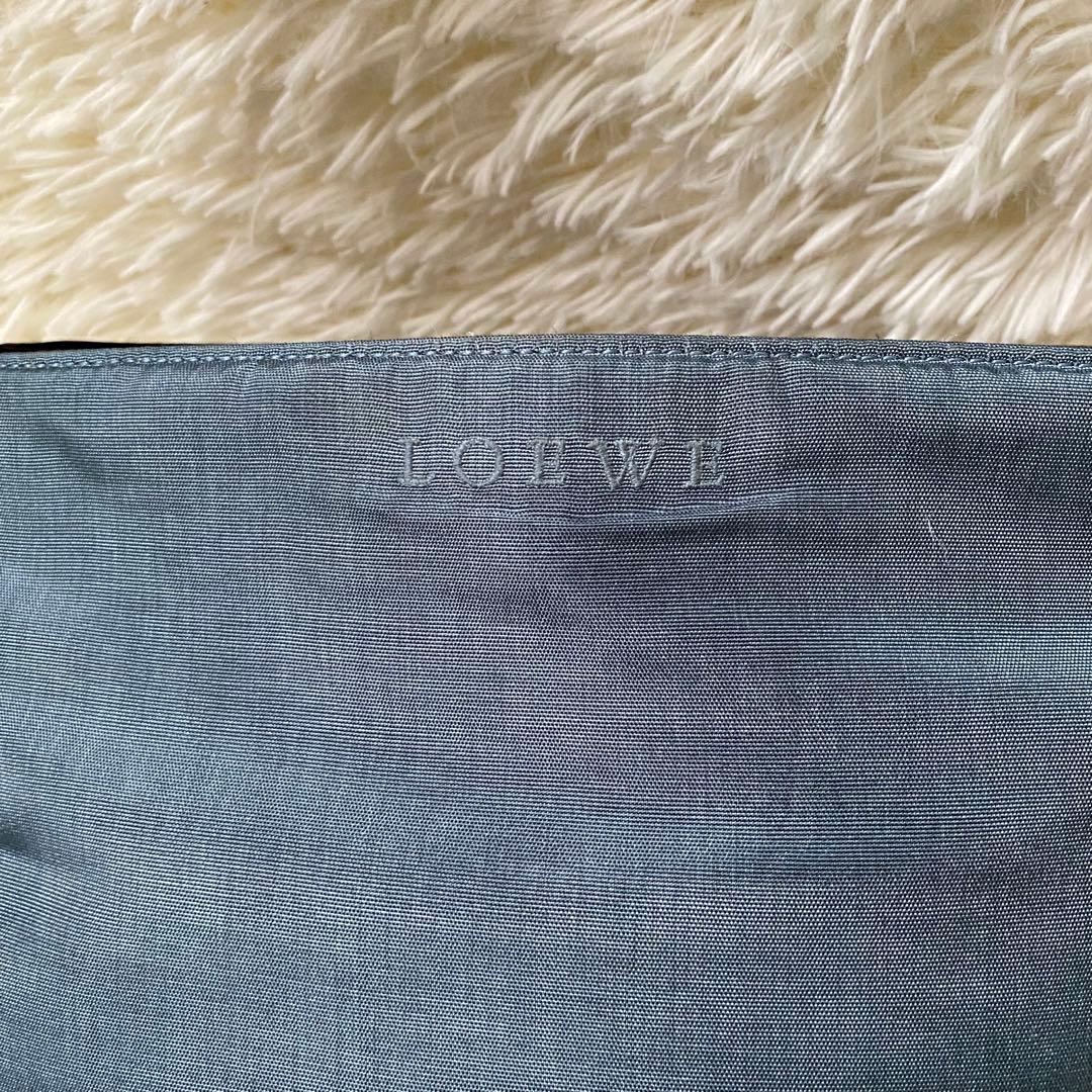 ロエベ ショルダーバック レザー