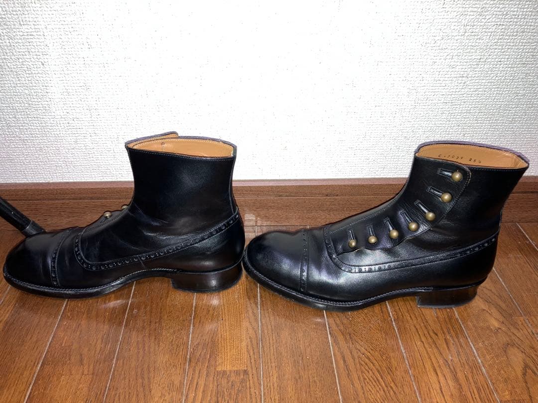 ショセ　chausse ボタンブーツ　C-7039 25.5cm