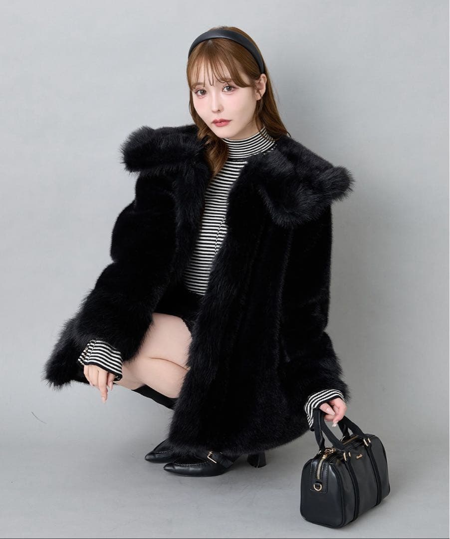 one after another niceclap フェイクファーミドルコート