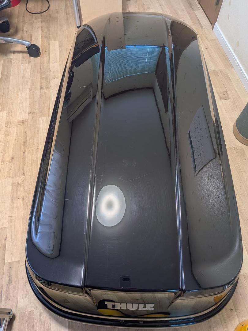 ＴＨＵＬＥ製ルーフキャリアとキャリアＢＯＸのセット