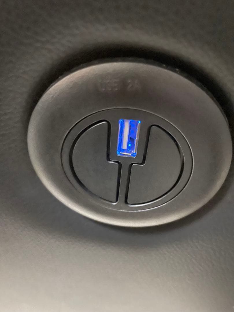 ニトリ　電動リクライニングソファ　ビリーバー　３人がけ　北海道札幌近郊配達のみ