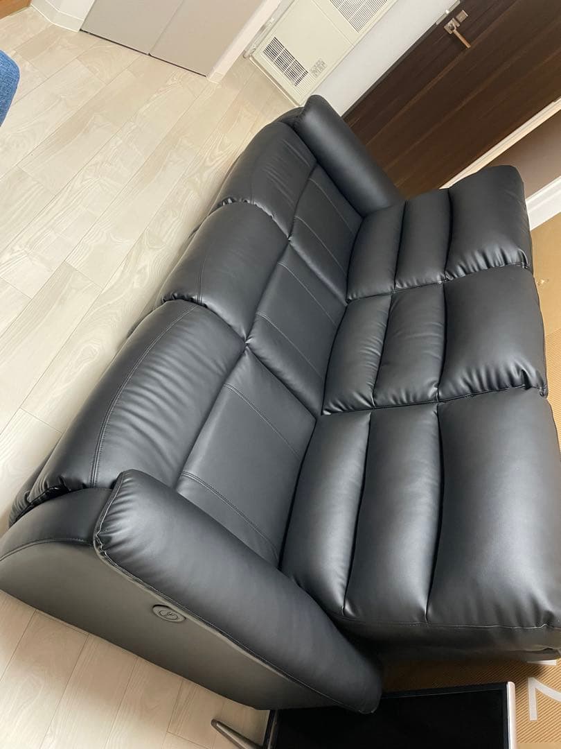 ニトリ　電動リクライニングソファ　ビリーバー　３人がけ　北海道札幌近郊配達のみ