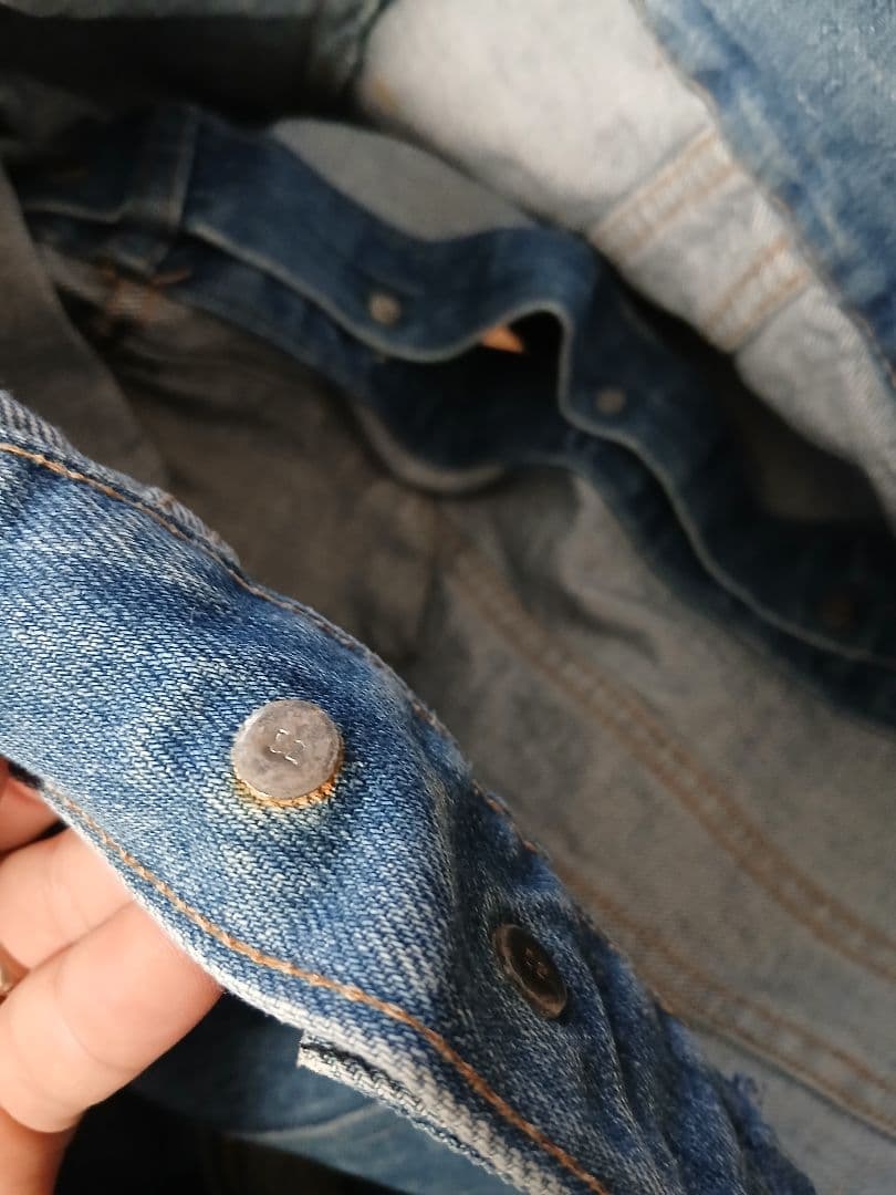 ど*ん様 リーバイス 70505 USA製 42 ケアタグ デニムジャケット