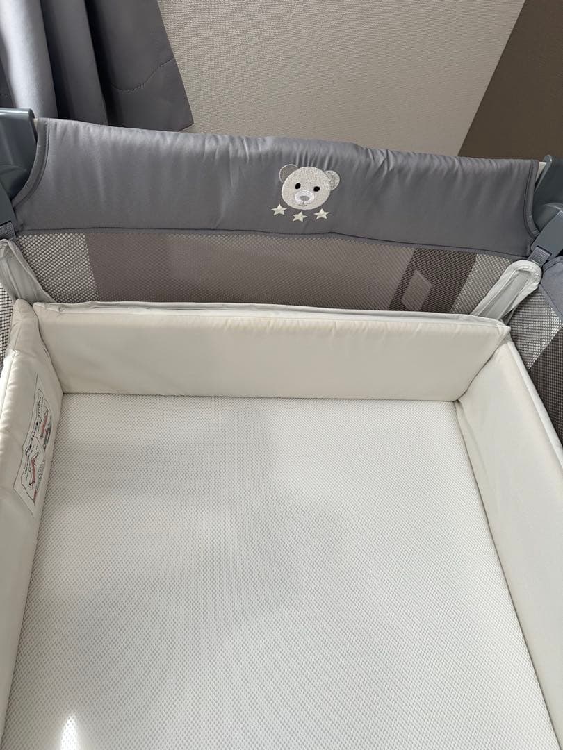 ココネルエアーAB アップリカ　ベビーベッド　グレーベアー　くま