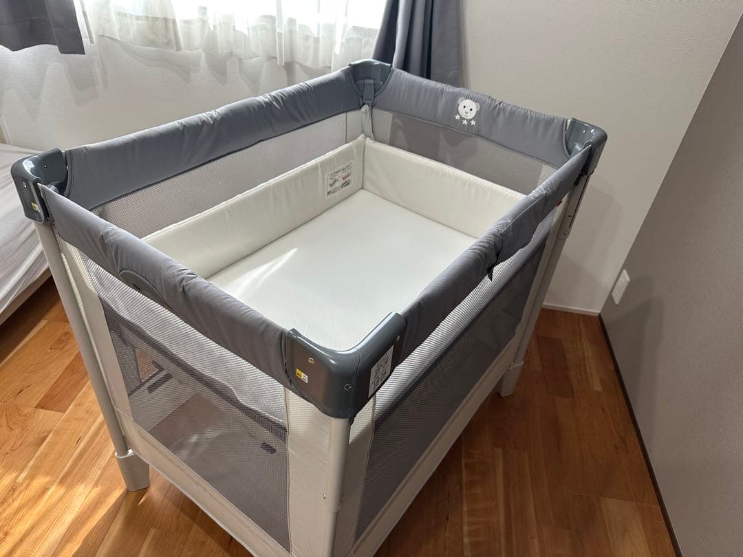ココネルエアーAB アップリカ　ベビーベッド　グレーベアー　くま