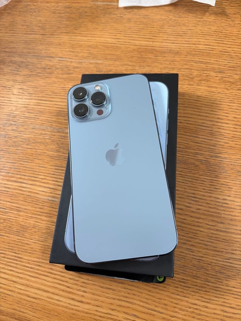 完動品　Apple iPhone 13 Max Pro 1TB 本体